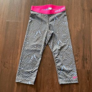 Women’s Nike Pro Capris